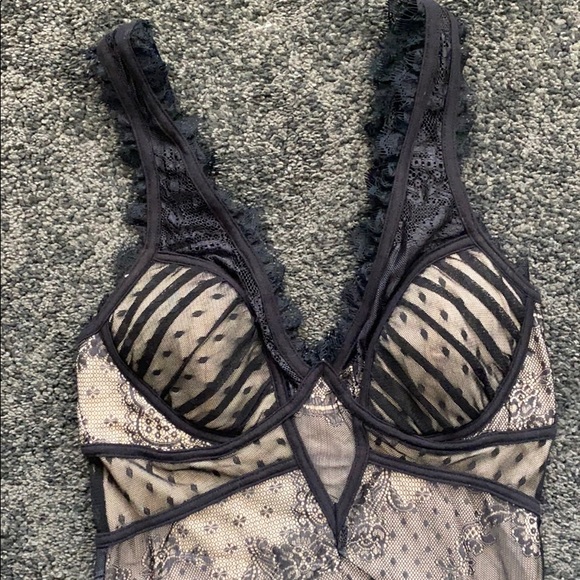 Bebe Lace Dress - Picture 2 of 8